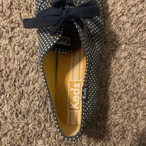 Keds polka dot. Navy blue and white. Shoes.
